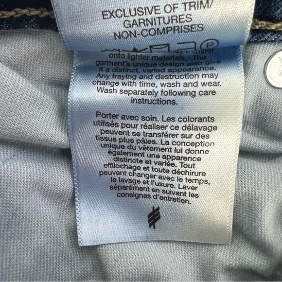 NWT SILVER Women’s Boyfriend Blue Jean Shorts Sz 2 Distressed Stretch Pockets - Picture 9 of 13